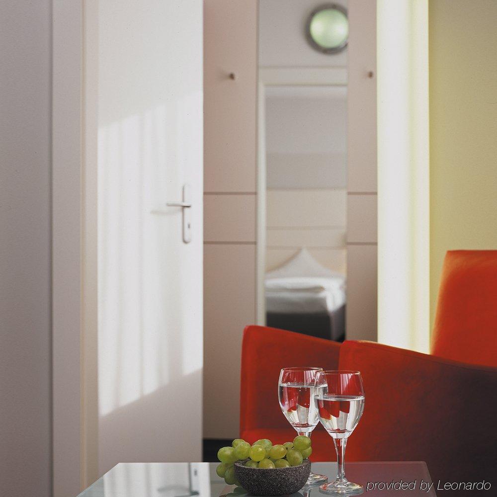 Ferrotel Duisburg - Partner Of Sorat Hotels Exterior foto